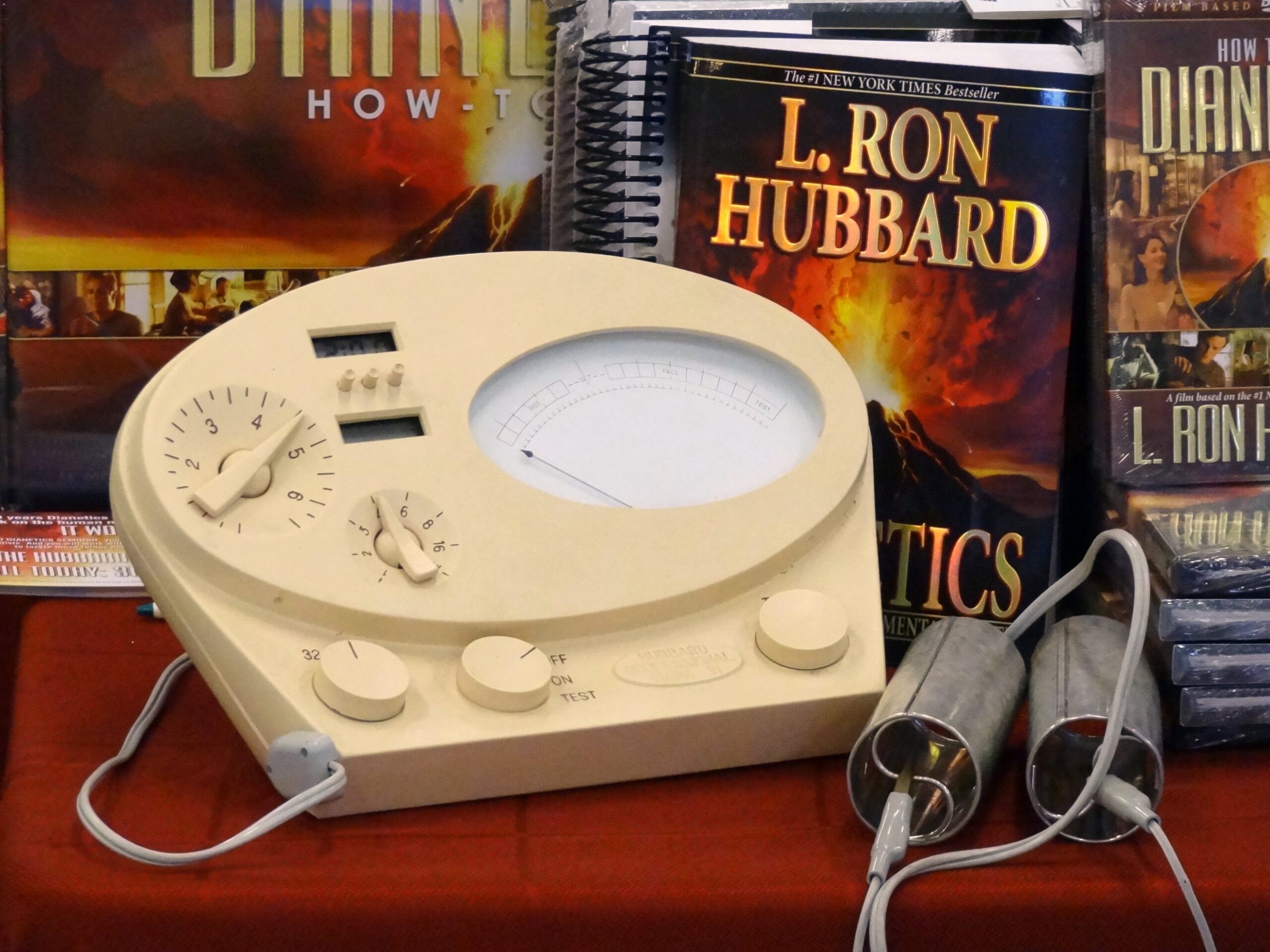 Scientology_-_The_E-Meter