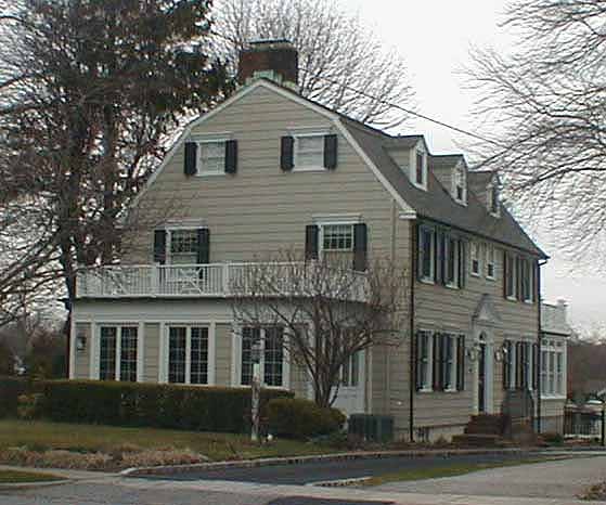 Amityville-HOUSE