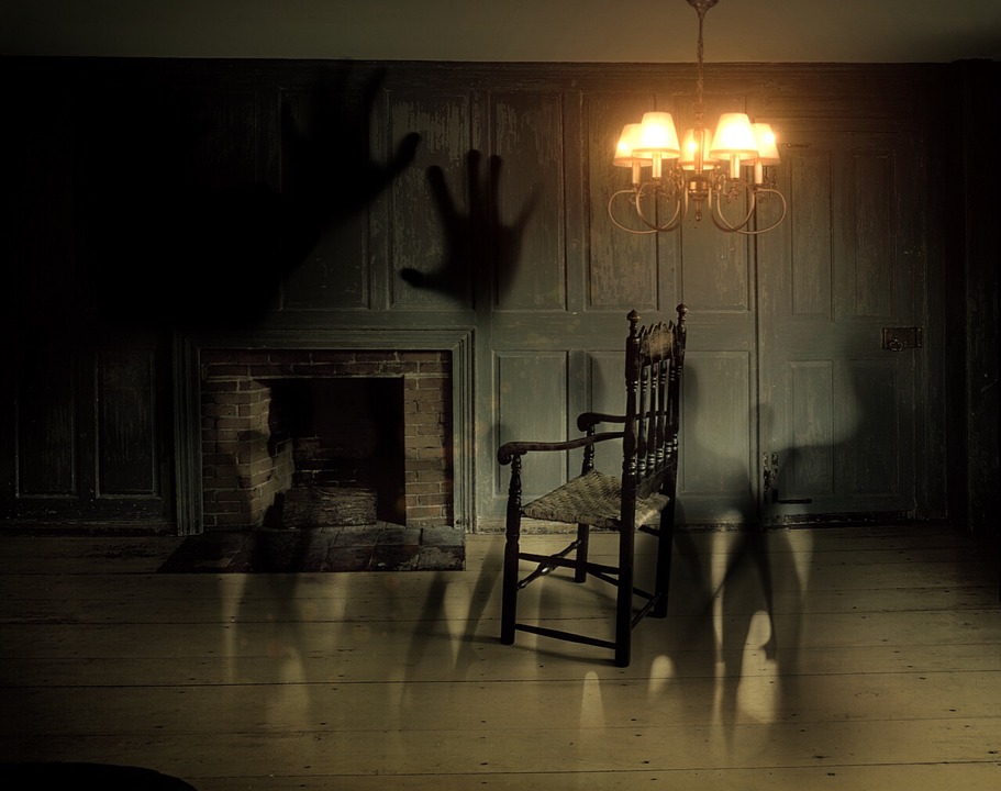 ghosts-572038_960_720
