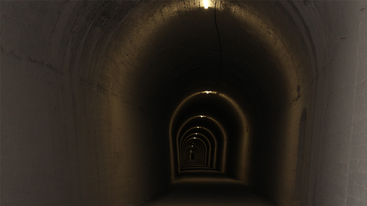 El tunel de lestepar