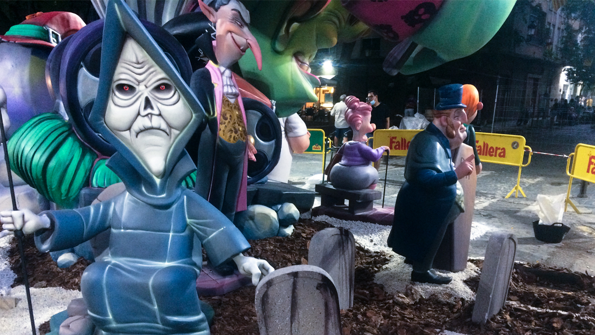 Fallas valencia 2021 muñecos de terror y otras fallas del misterio